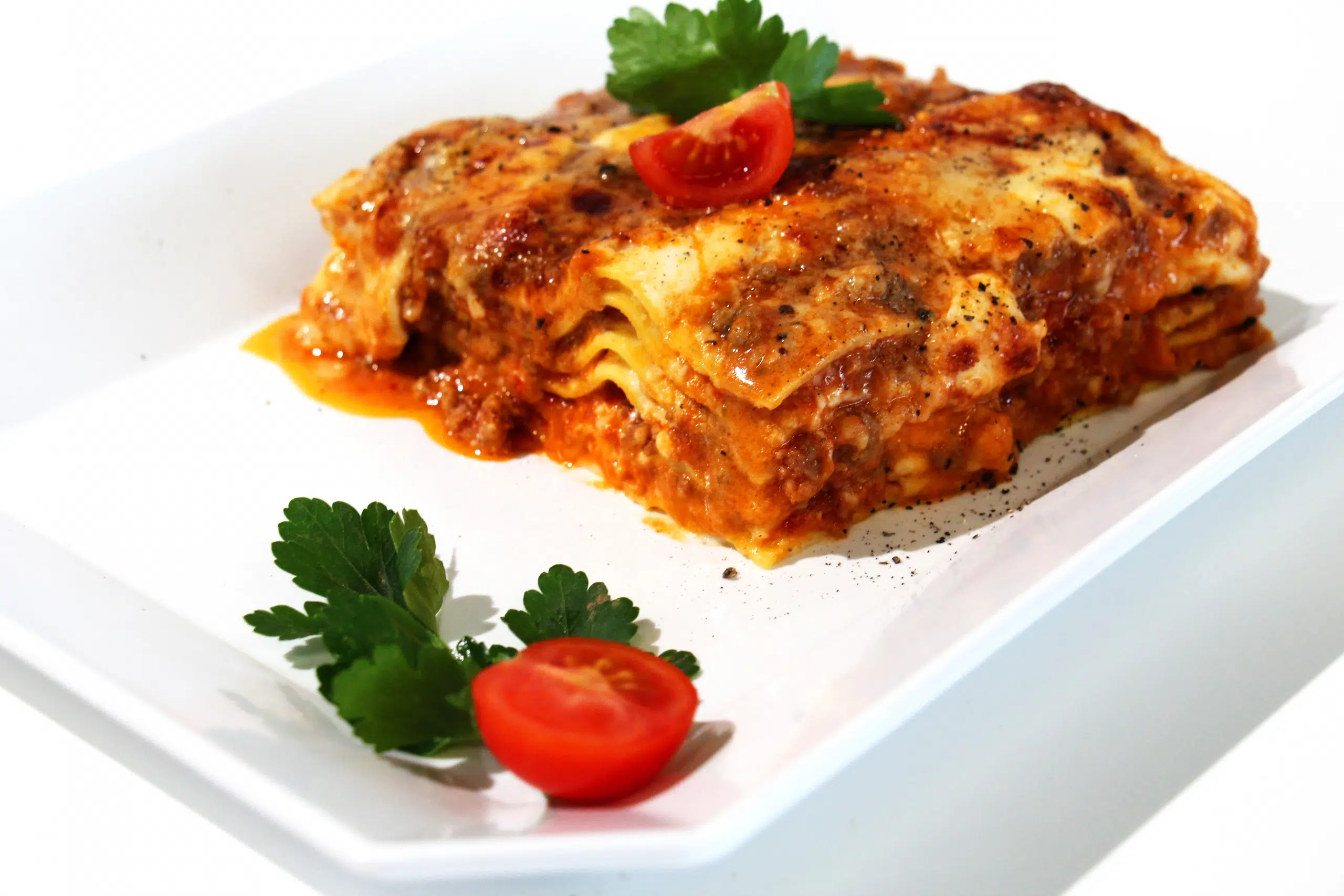 102107-lasagne-emilienne-1-scaled-1.jpg